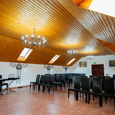 Complex Turistic Max International 3* Rîşnov